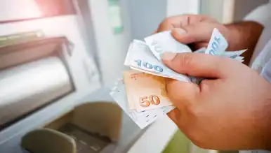 ATM'ler Günlük 3 Kez Doluyor: Nakit Talebi Patladı!