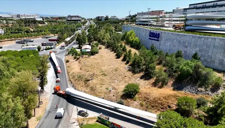 Dev Yatırım: 1 Milyar Dolarlık Fabrika Türkiye'ye Geliyor